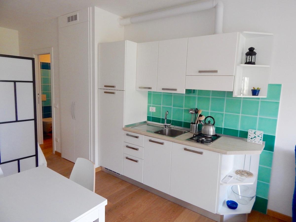 S127 - Sirolo, Nuovissimo Monolocale Con Terrazzo Apartment Bagian luar foto